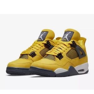 Air Jordan 4 Retro Lightening 2021 - NWT
